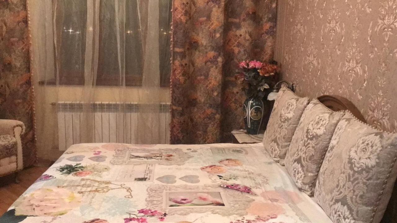 2-Х Квартира Поруч З Сумською, Госпіталь, Парк Центральний ハルキウ エクステリア 写真